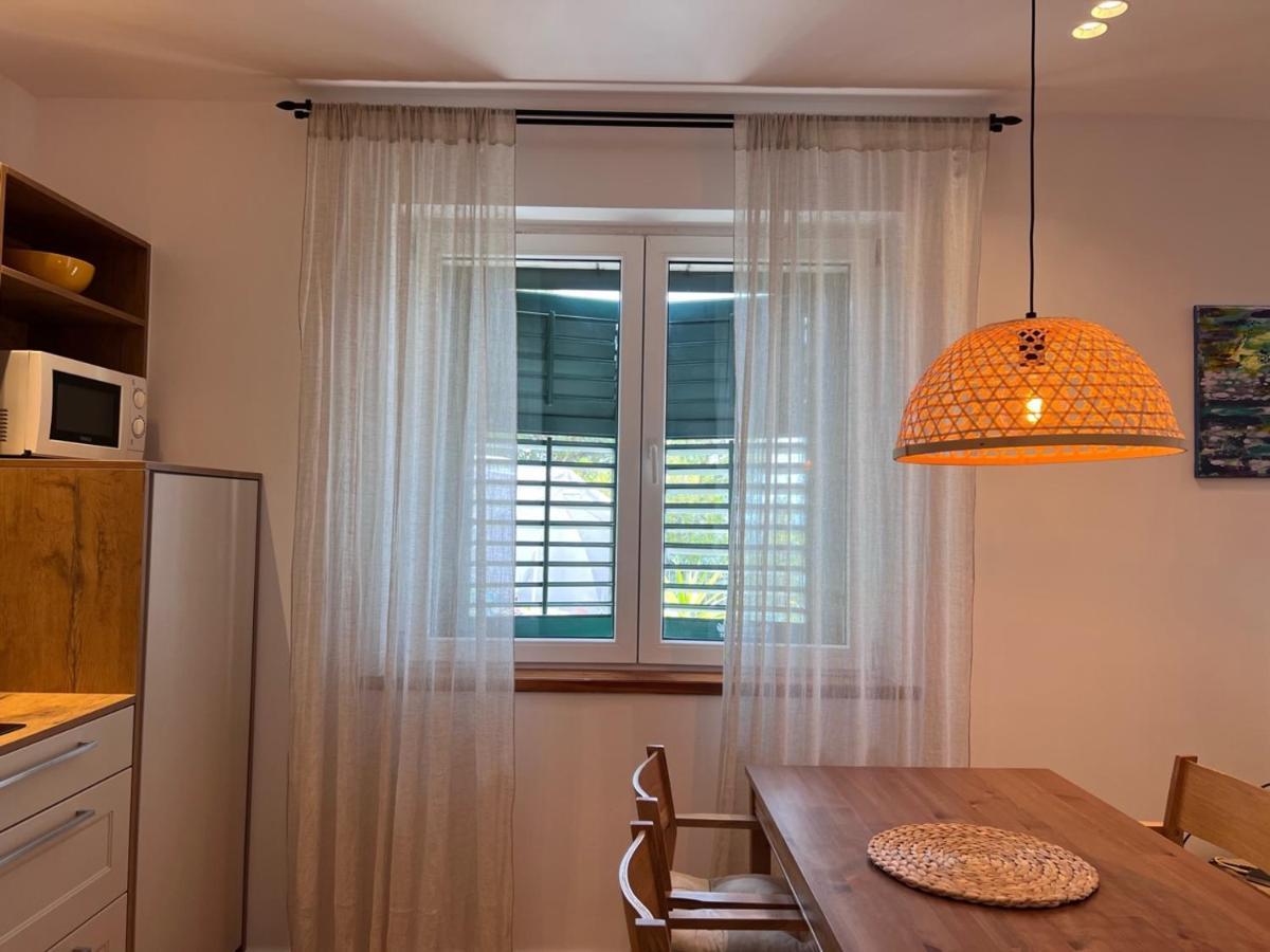 Beachfront Comfort Nives